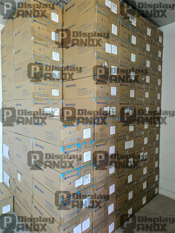 Large warehouse inventory of 6.52 inch flexible OLED display products ready for supply and shipment